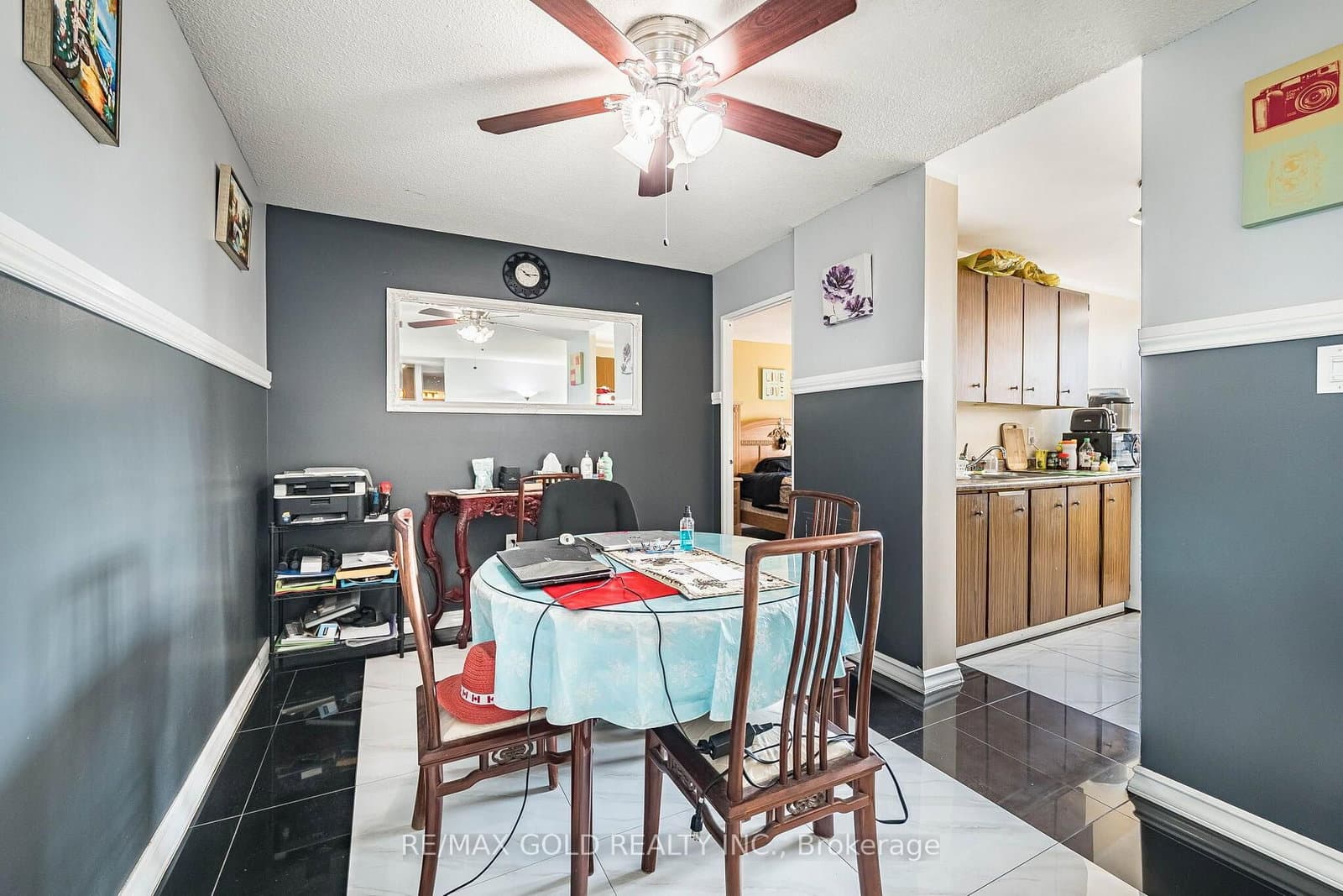 21 Knightsbridge Road, Unit 407 thumbnail 19