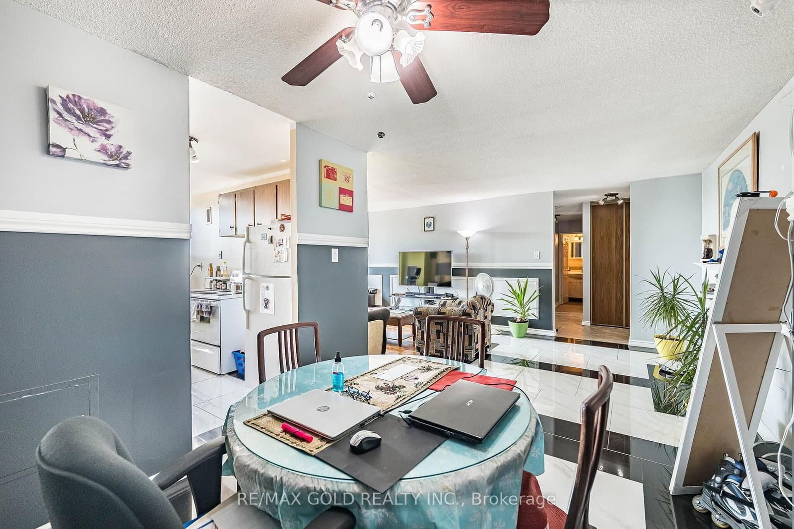 21 Knightsbridge Road, Unit 407 thumbnail 21