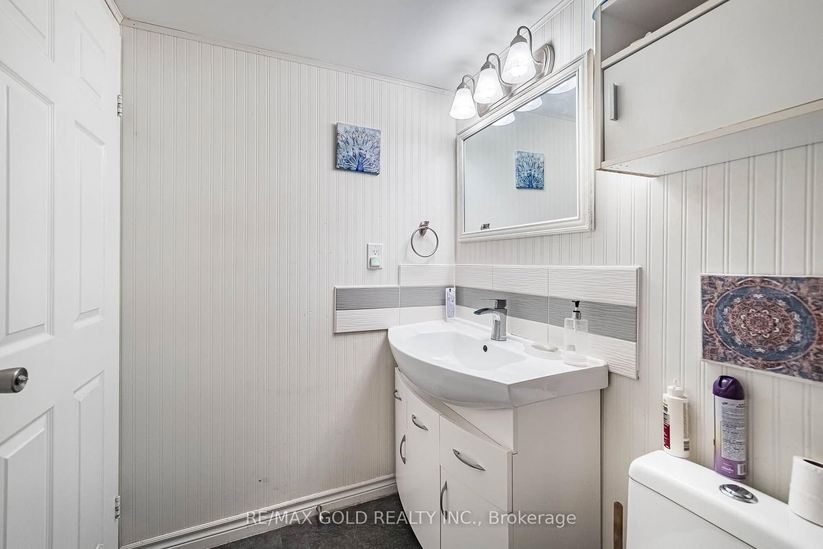 21 Knightsbridge Road, Unit 407 thumbnail 40