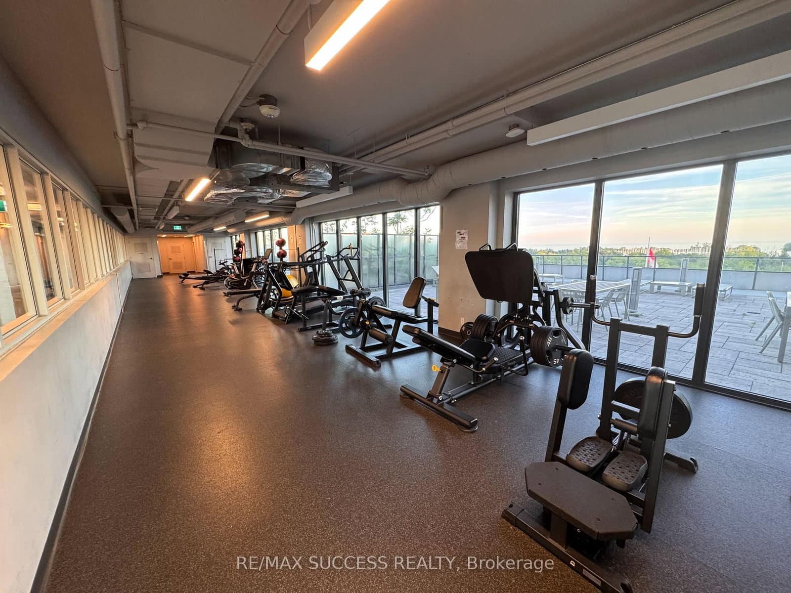 30 Shore Breeze Drive, Unit 2617 thumbnail 37