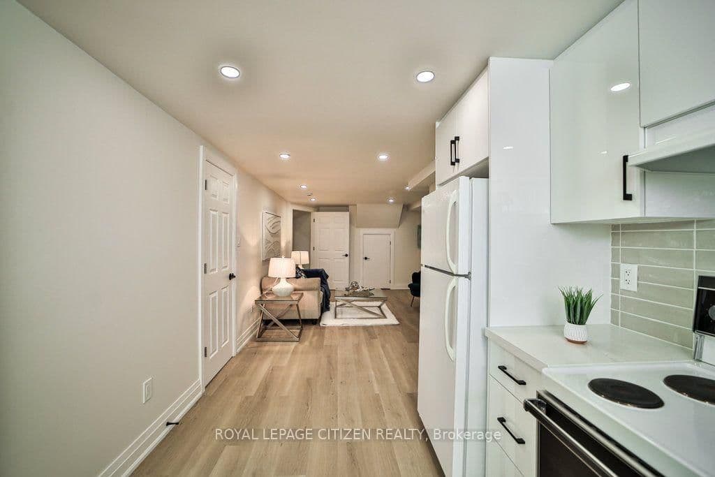 34 Belleglade Court thumbnail 29