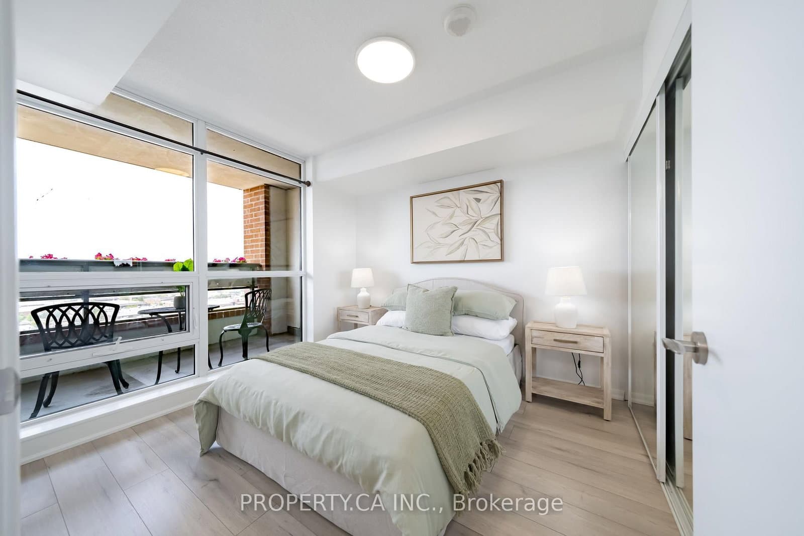 830 Lawrence Avenue, Unit 1201 thumbnail 18
