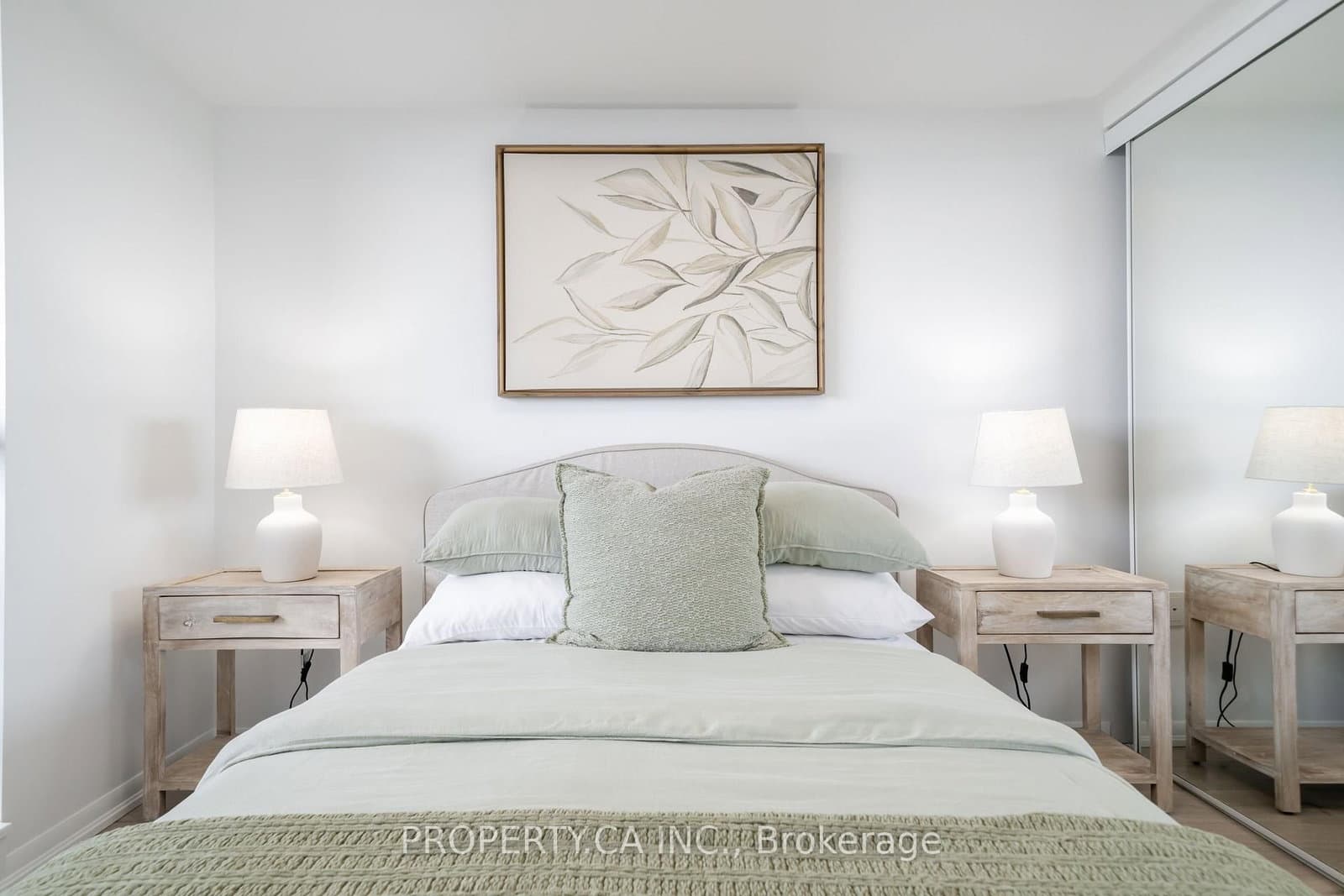 830 Lawrence Avenue, Unit 1201 thumbnail 22