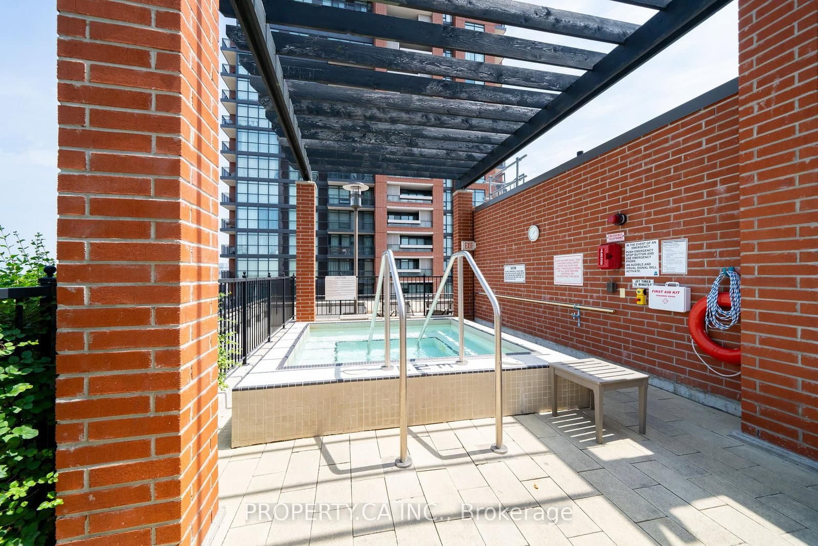 830 Lawrence Avenue, Unit 1201 thumbnail 40