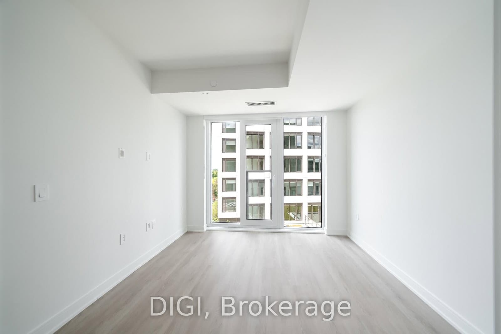 485 Perth Avenue, Unit E725 thumbnail 14