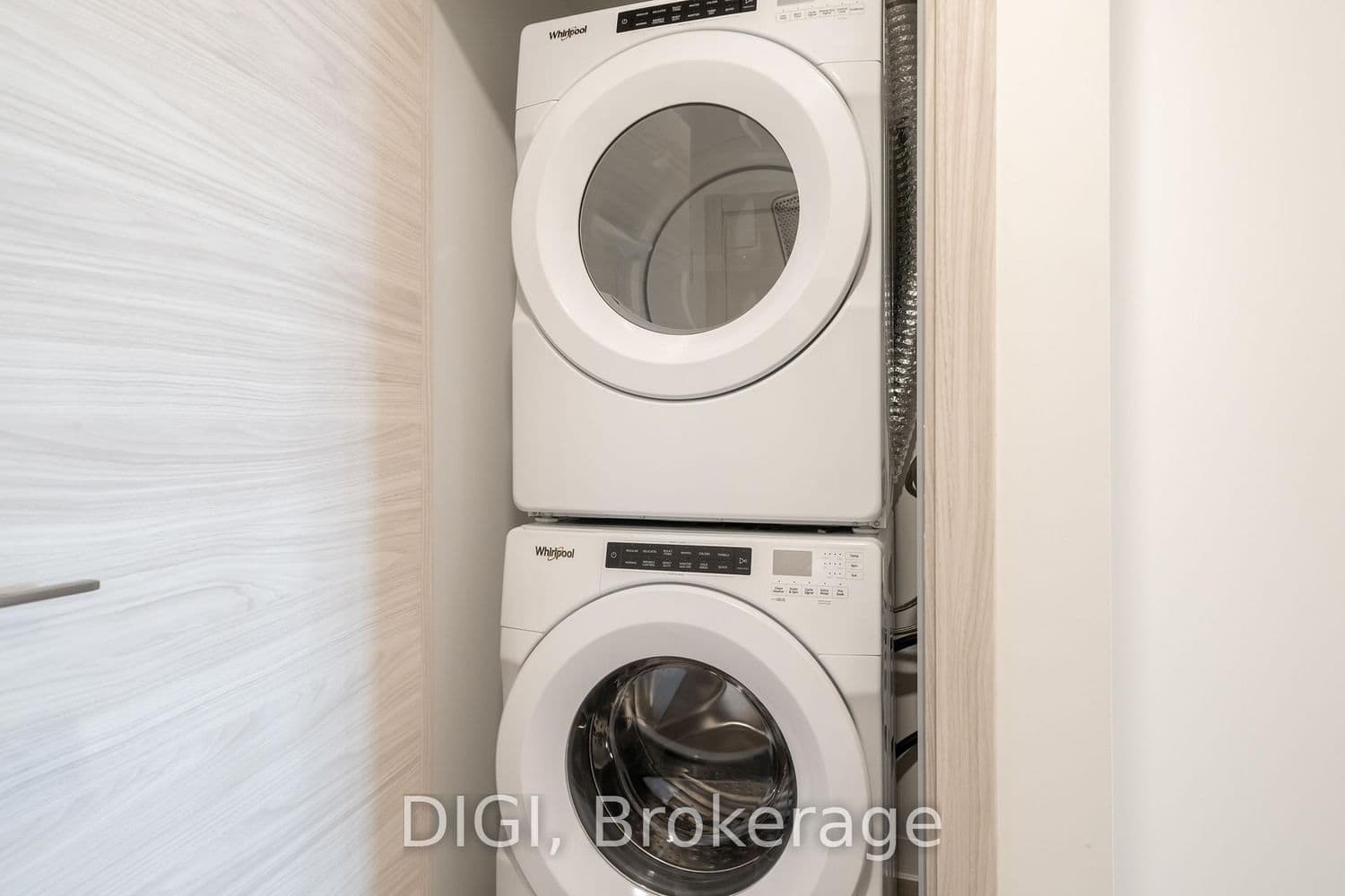485 Perth Avenue, Unit W320 thumbnail 23