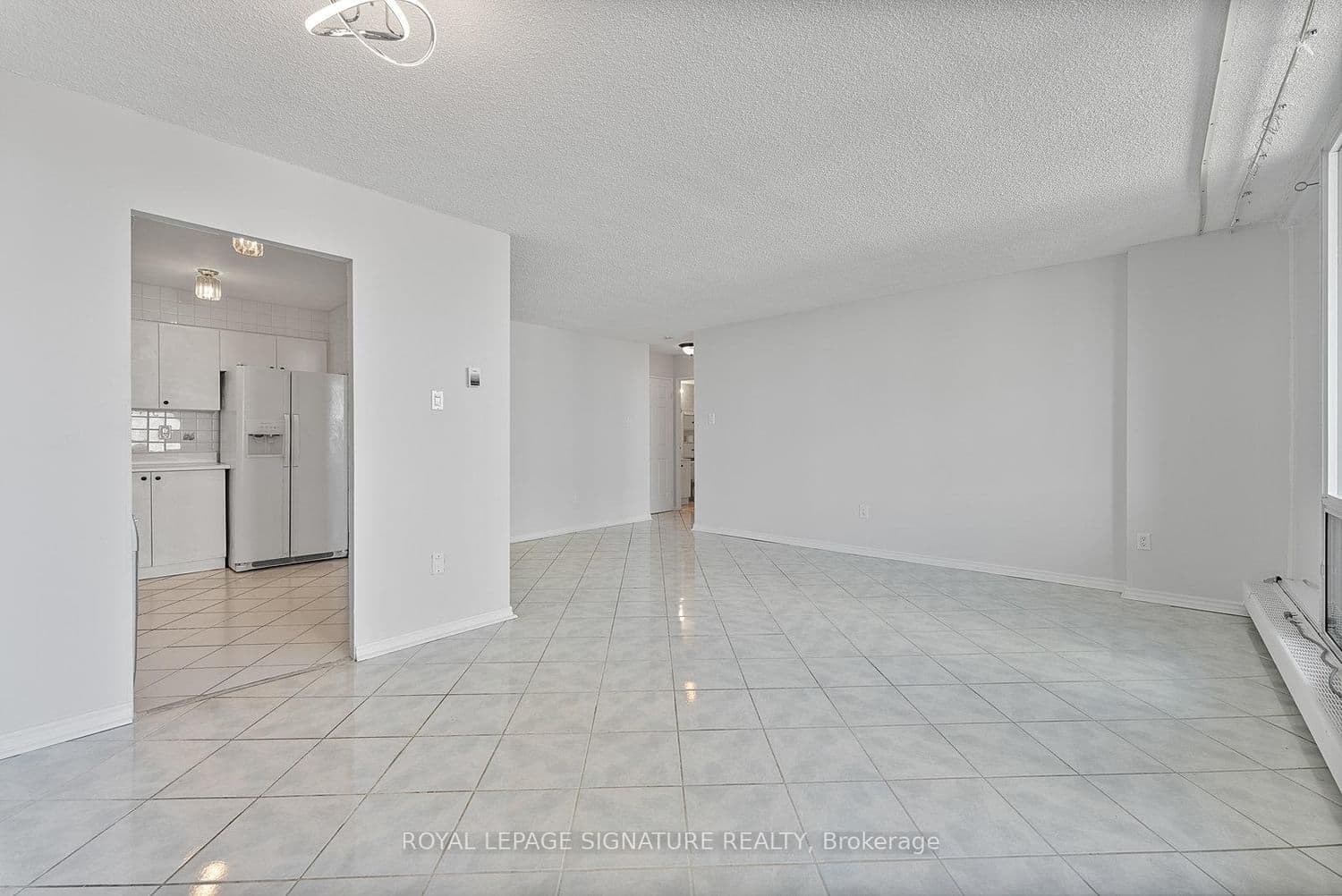 5 San Romanoway, Unit 906 thumbnail 8