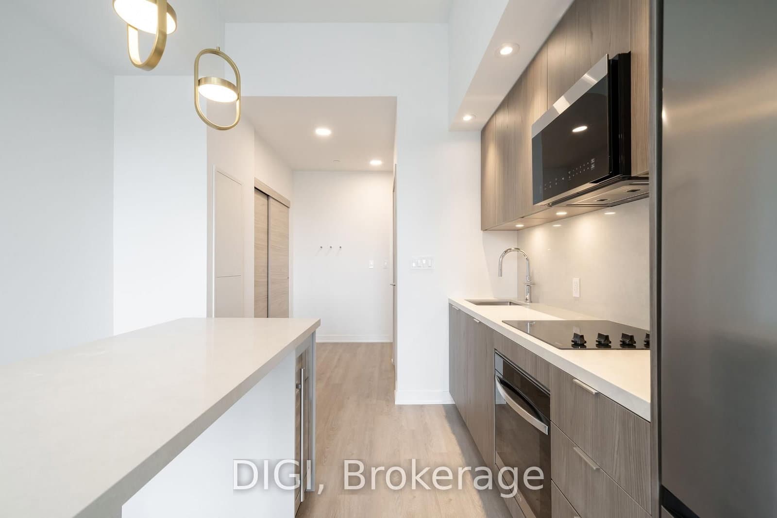 485 Perth Avenue, Unit E438 thumbnail 7