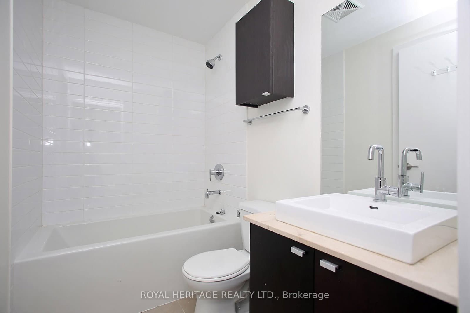 105 Queensway Avenue, Unit 1216 thumbnail 16