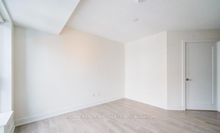 7 mabelle Avenue, Unit 2703 thumbnail 10