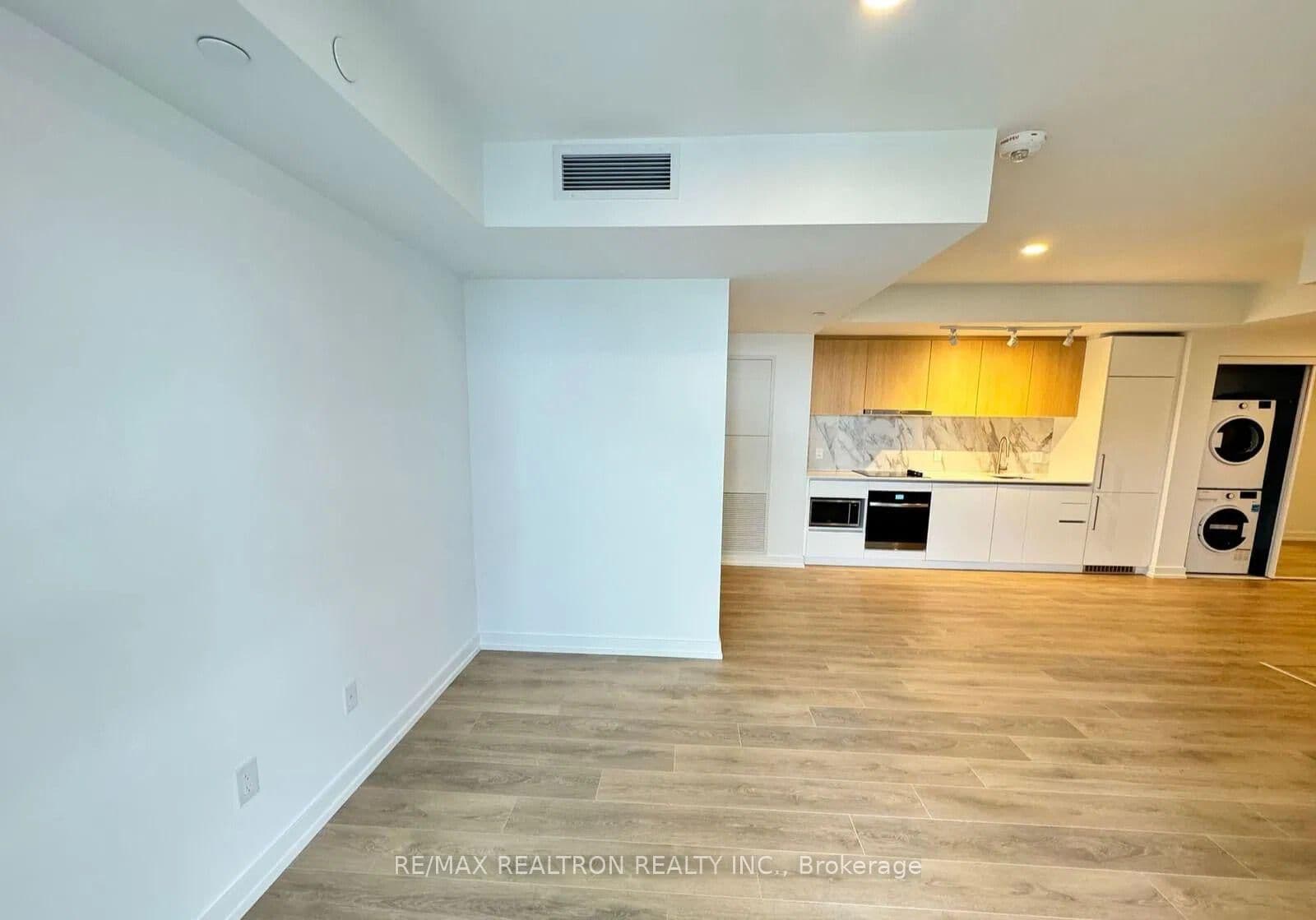 1100 Sheppard Avenue W, Unit 1033 thumbnail 17