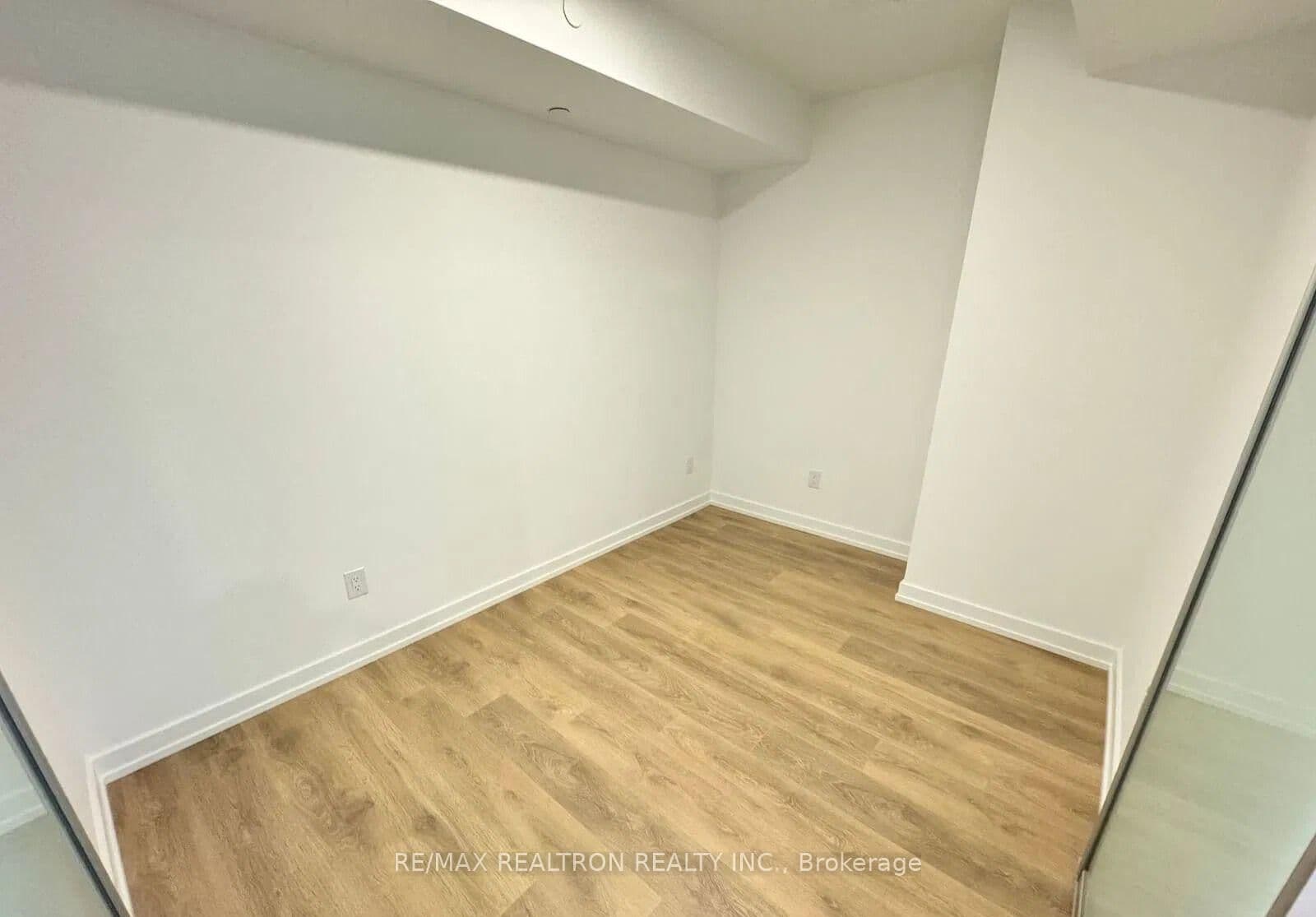 1100 Sheppard Avenue W, Unit 1033 thumbnail 23