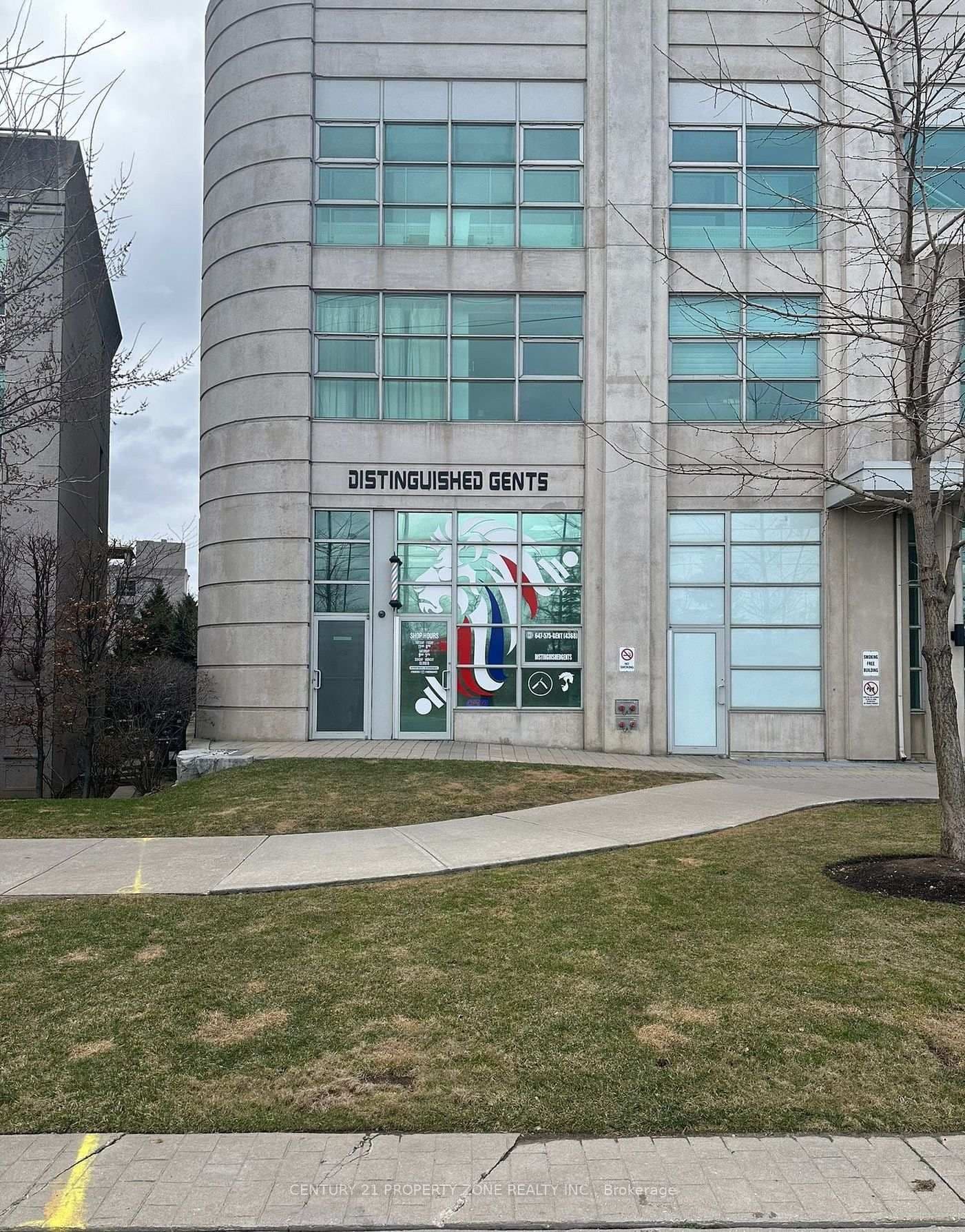 2067 Lake Shore Boulevard W, Unit 109 thumbnail 2