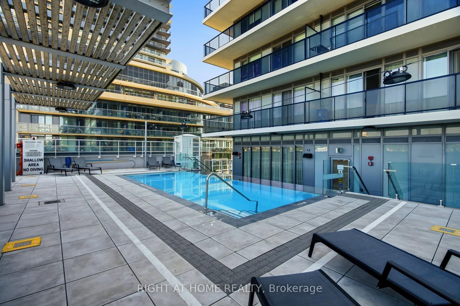70 Annie Craig Drive, Unit 2605 thumbnail 26