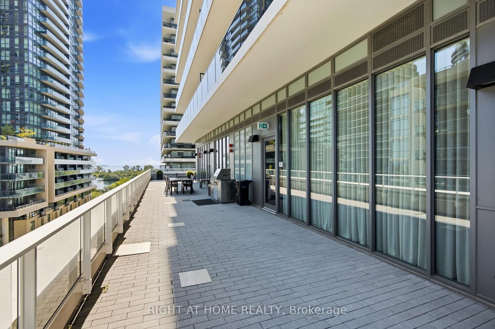 70 Annie Craig Drive, Unit 2605 thumbnail 28