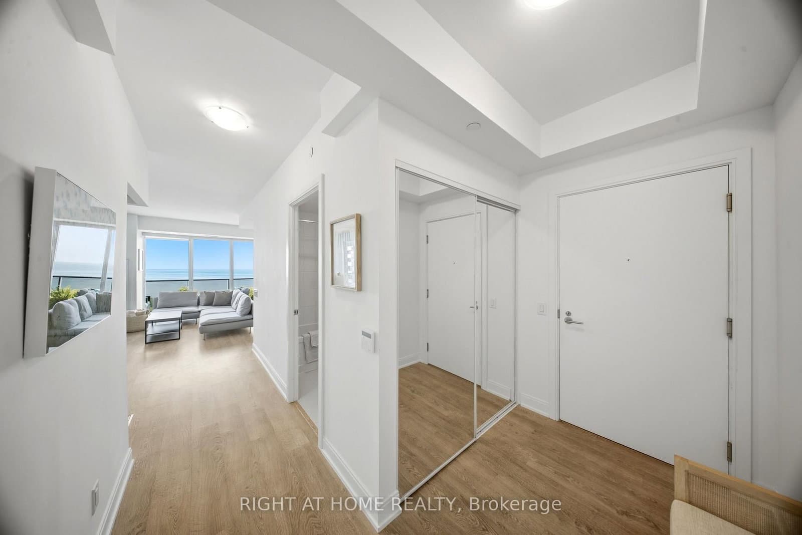 70 Annie Craig Drive, Unit 2605 thumbnail 5