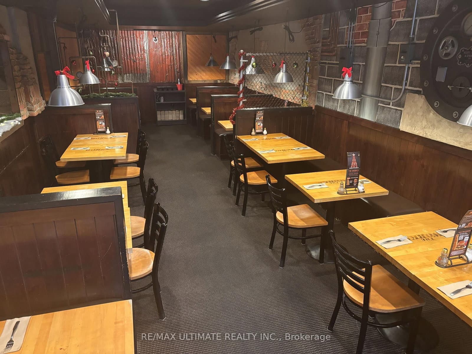 443 Brant Street thumbnail 6