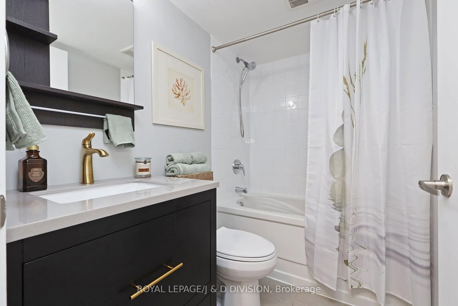 816 Lansdowne Avenue, Unit 511 thumbnail 19