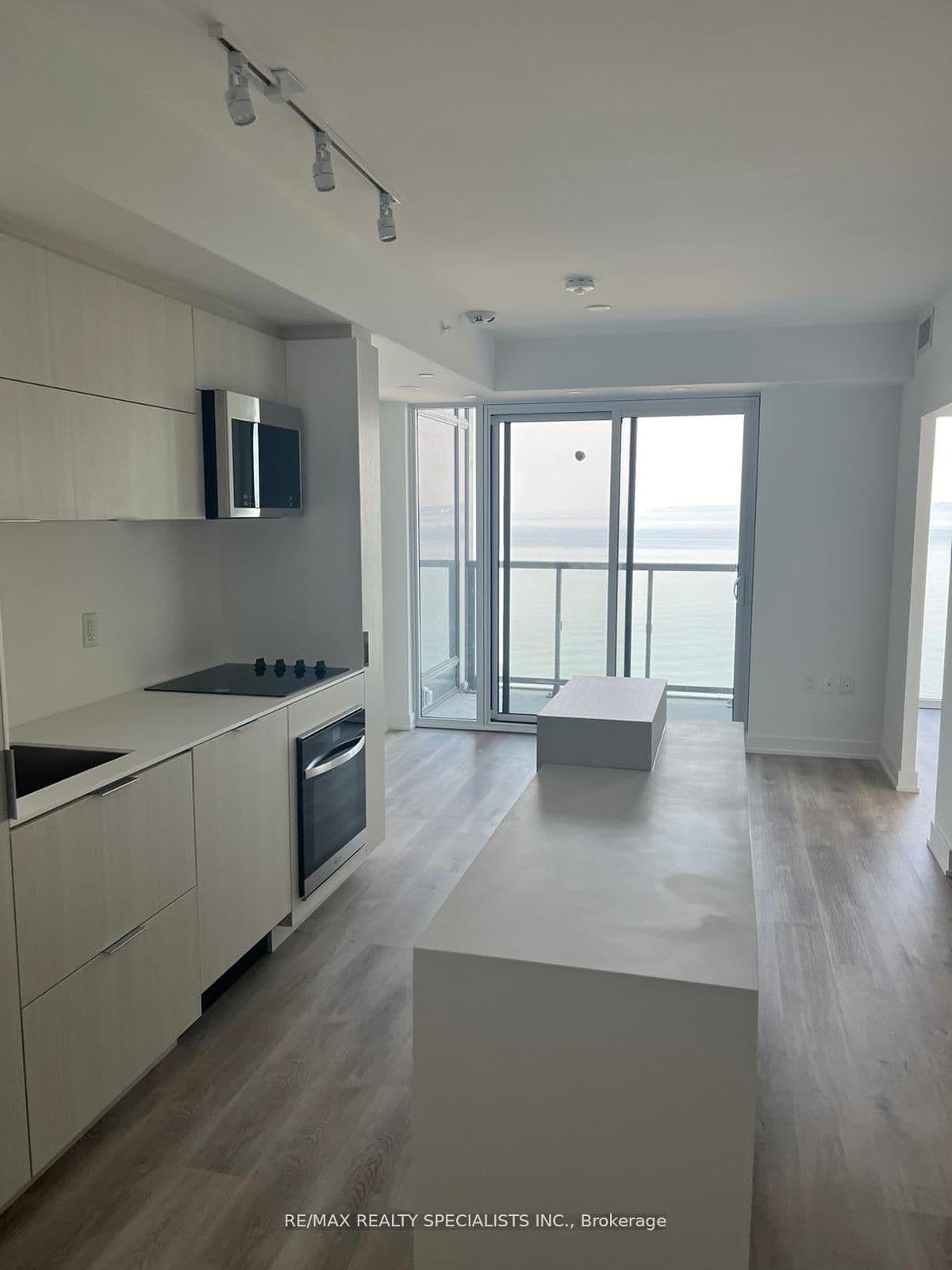 370 Martha Street S, Unit 1206 thumbnail 12