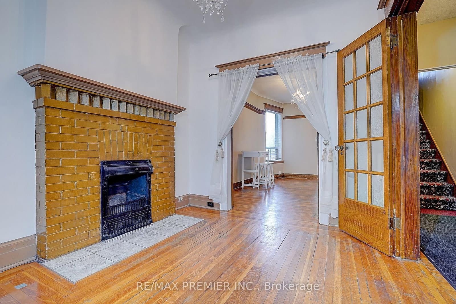 72 Symington Avenue thumbnail 24