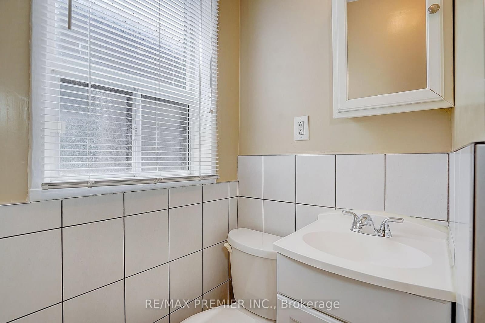 72 Symington Avenue thumbnail 41