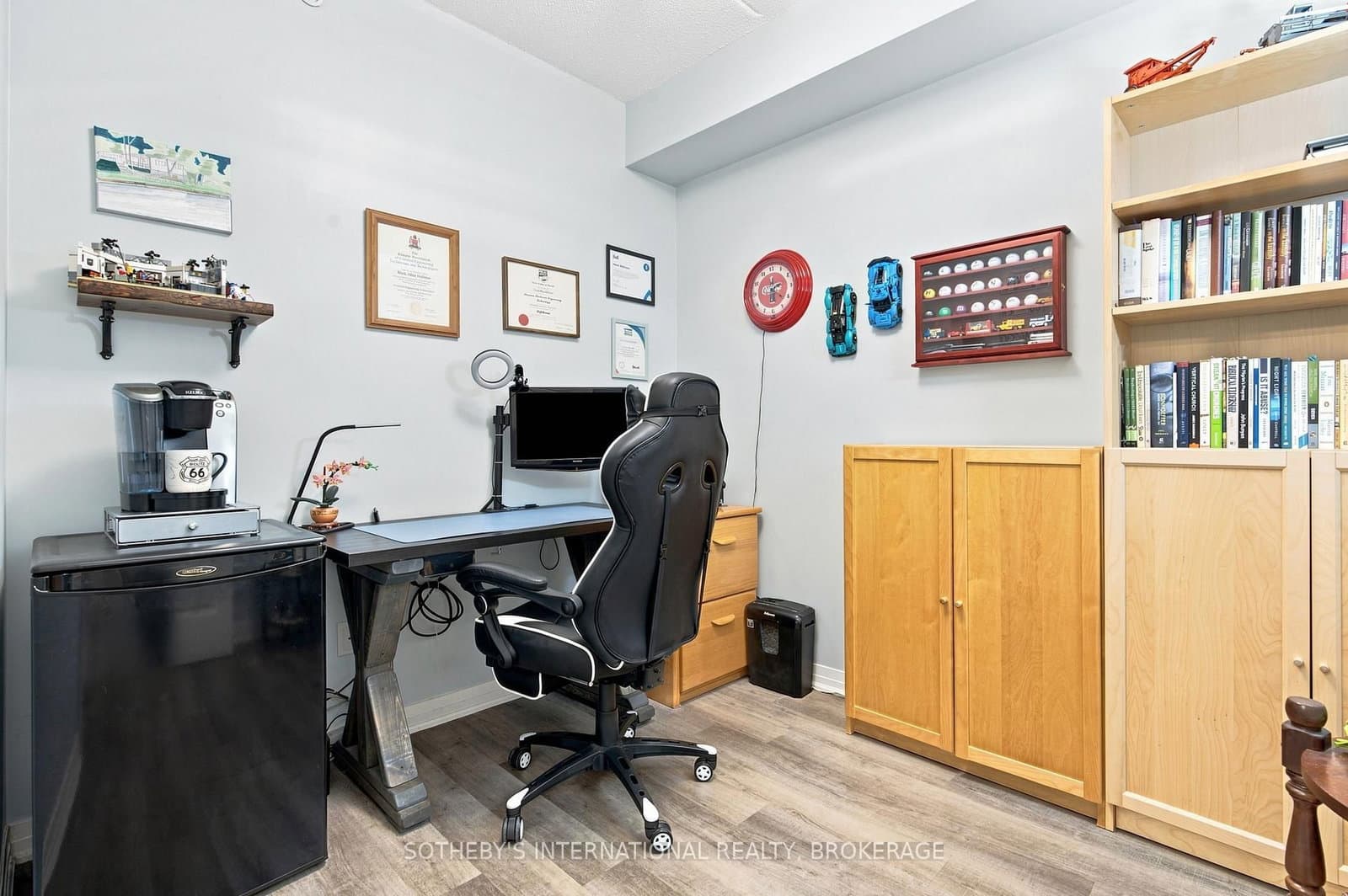 610 Farmstead Drive, Unit 126 thumbnail 25