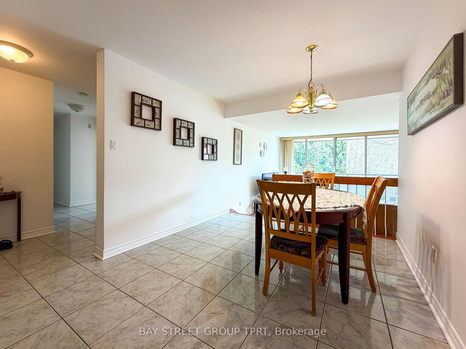 9 Four Winds Drive, Unit 208 thumbnail 15
