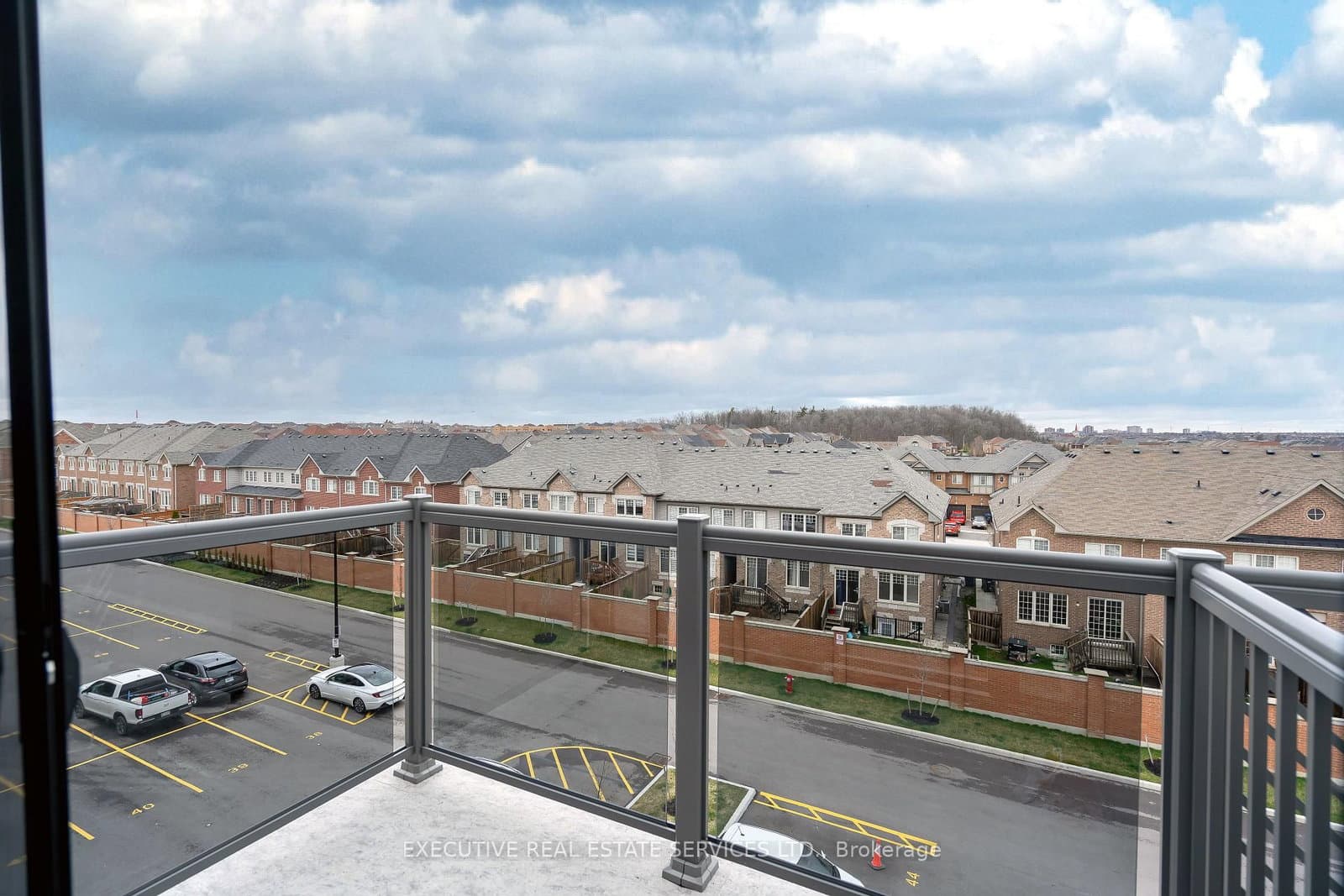 58 Sky Harbour Drive, Unit 402 thumbnail 25