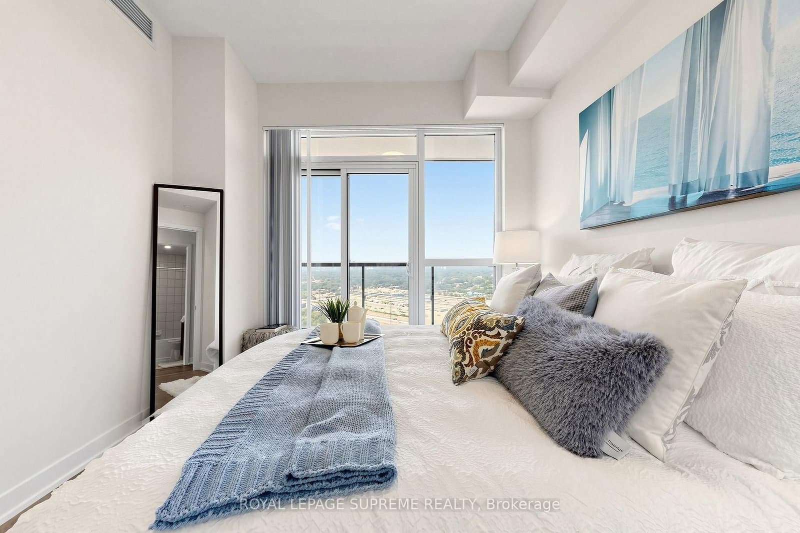 38 Annie Craig Drive, Unit 2708 thumbnail 17