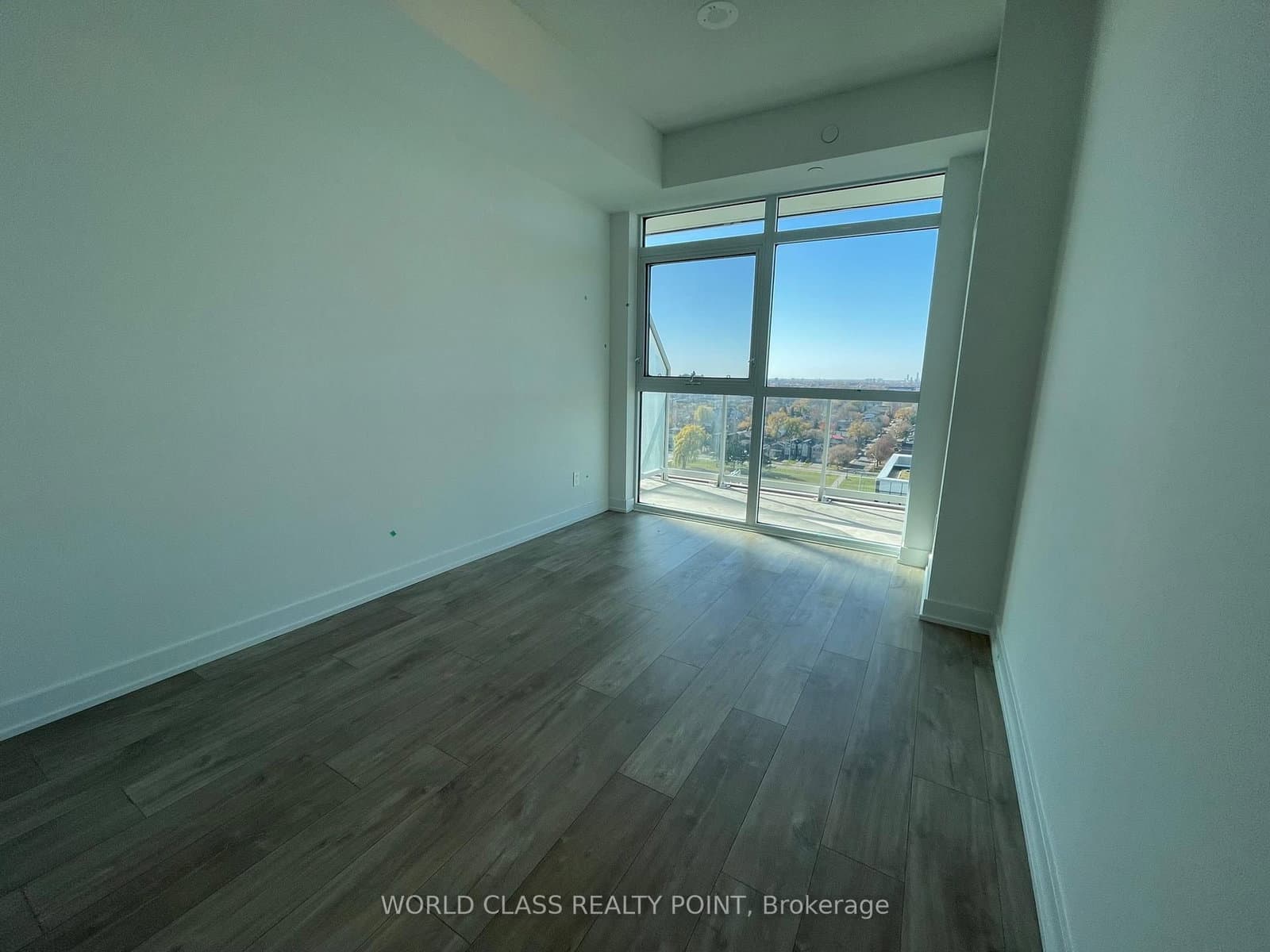 251 Manitoba Street, Unit 1609 thumbnail 5