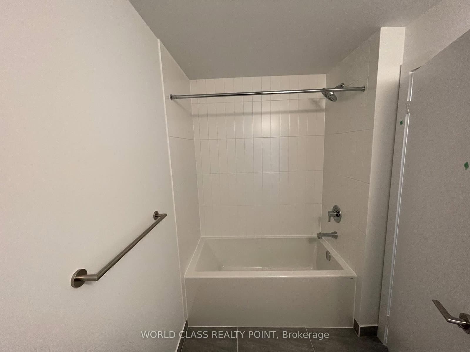 251 Manitoba Street, Unit 1609 thumbnail 8