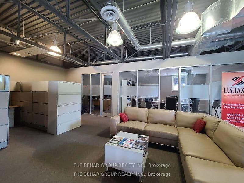 550 Speers Road, Unit 1/Office 16 thumbnail 5