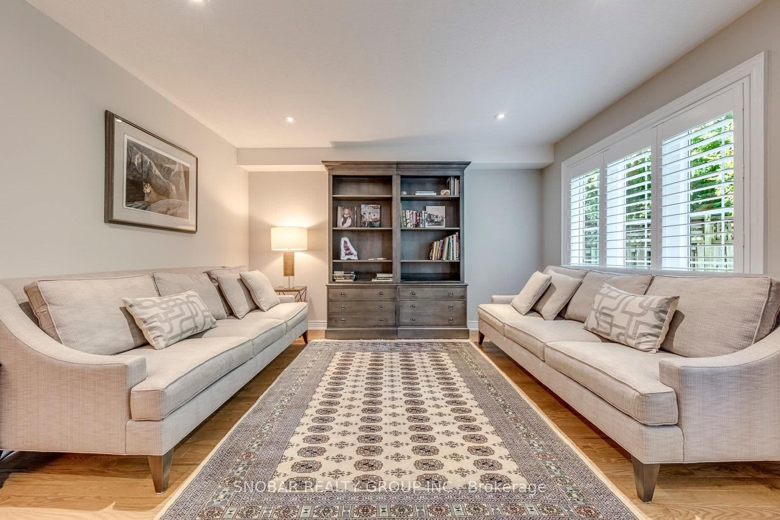 208 La Rose Avenue, Unit 9 thumbnail 26
