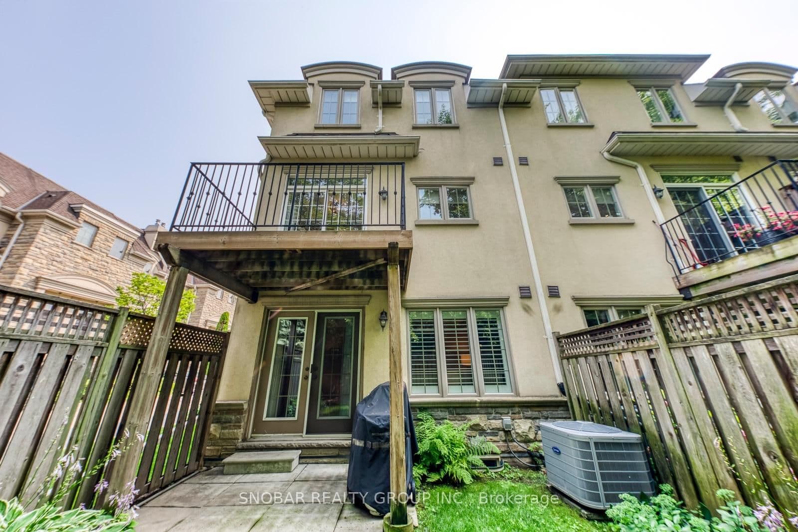 208 La Rose Avenue, Unit 9 thumbnail 31