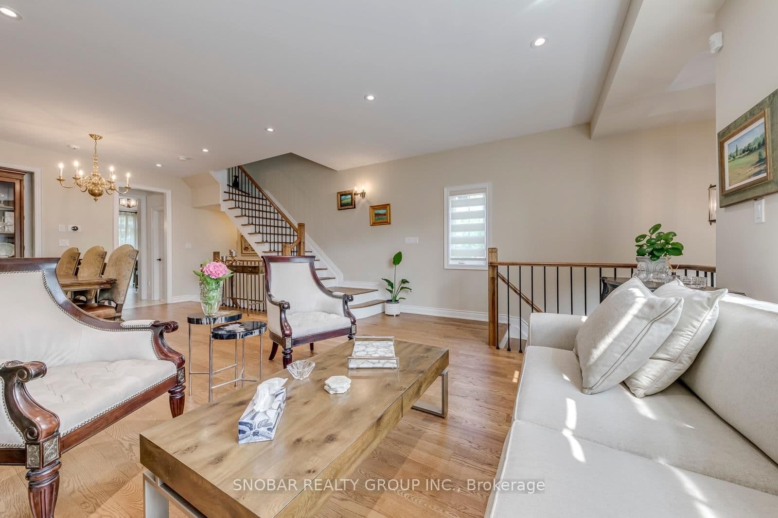 208 La Rose Avenue, Unit 9 thumbnail 7
