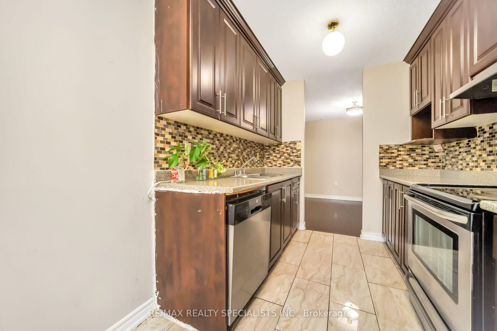 4 Kings Cross Road, Unit 1008 thumbnail 19