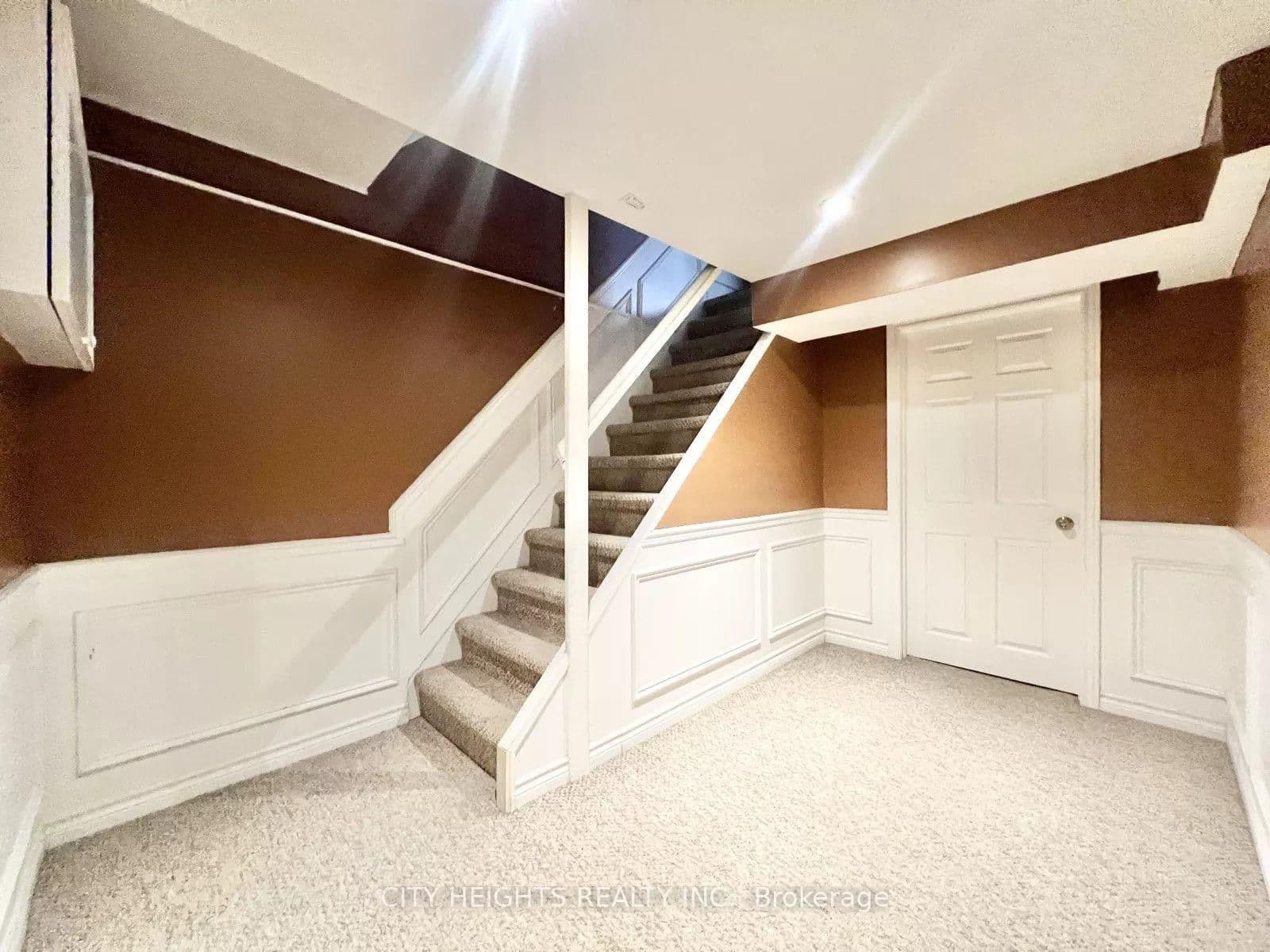 45 Hansen Road N, Unit 20 thumbnail 26
