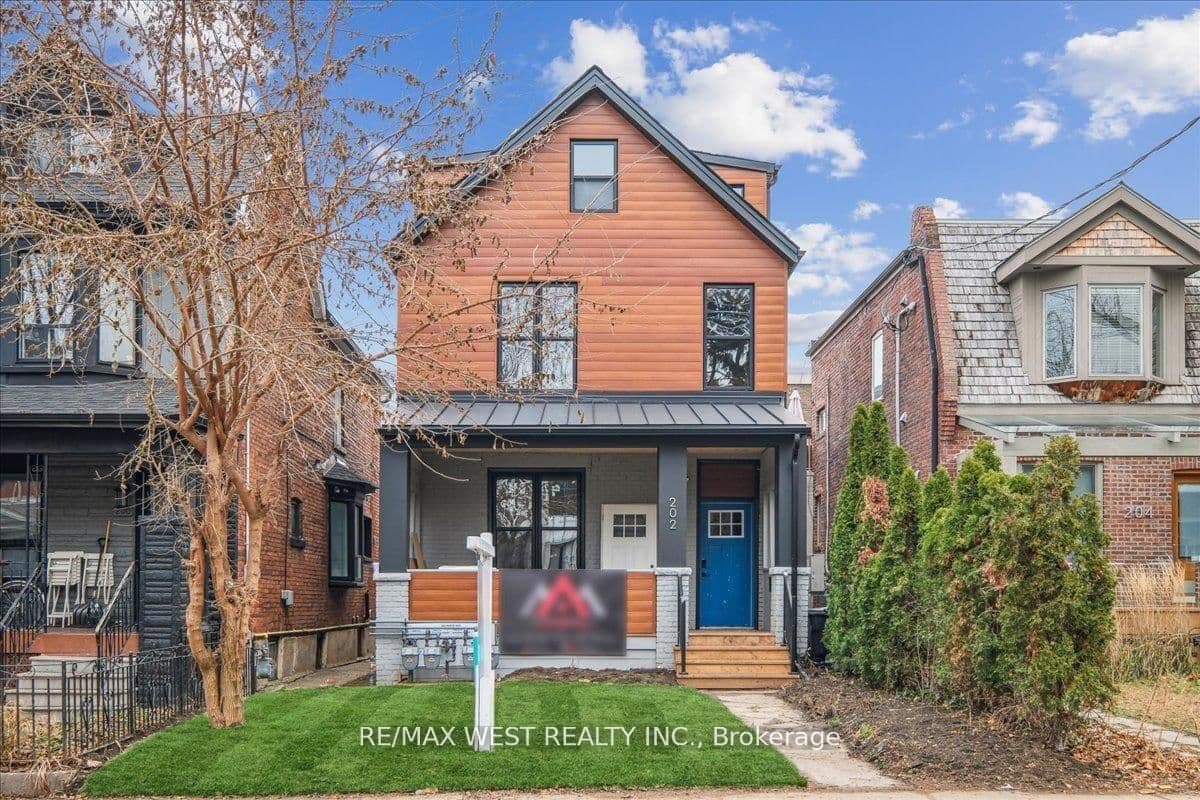 202 Perth Avenue, Unit 5 - Image 1