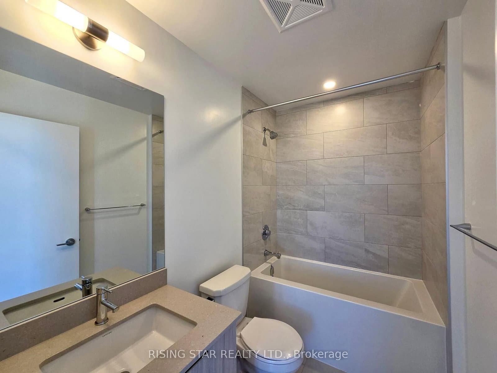 395 Square One Drive, Unit 3703 thumbnail 29