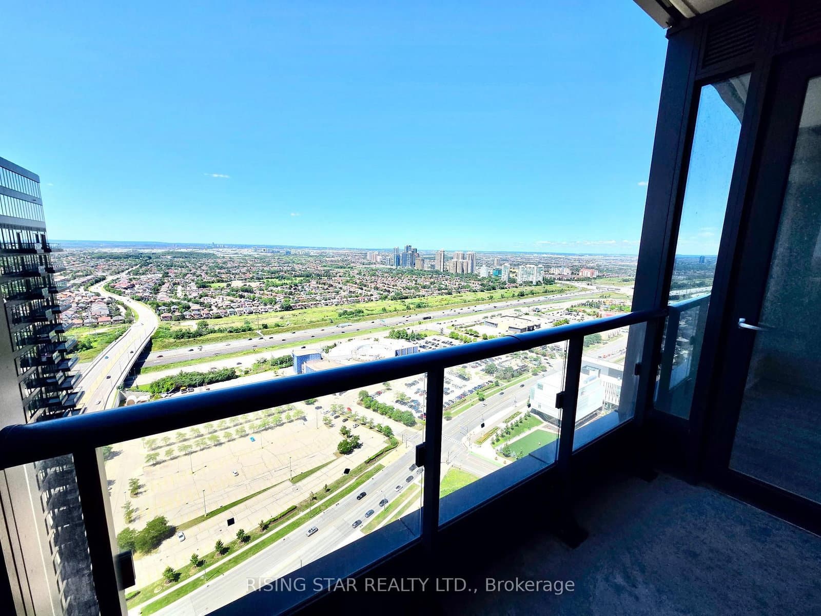 395 Square One Drive, Unit 3703 thumbnail 31
