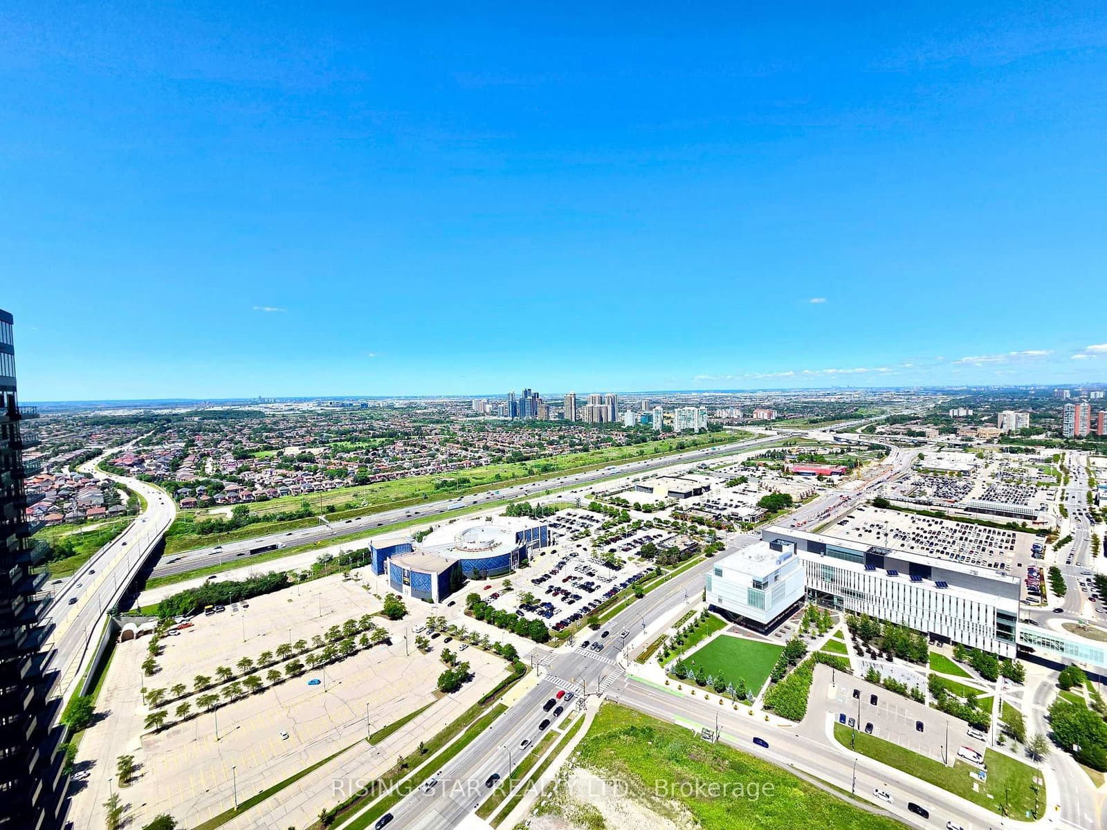 395 Square One Drive, Unit 3703 thumbnail 32