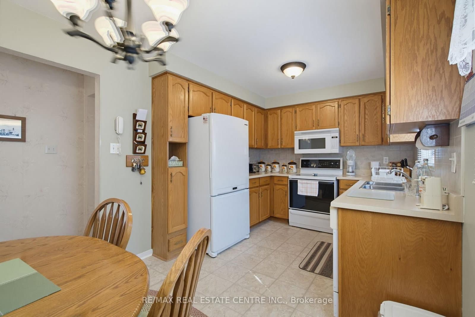 310 Bailey Drive thumbnail 19