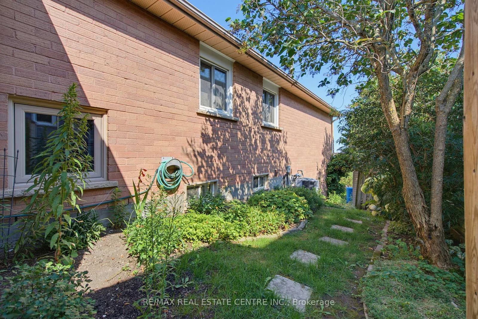 310 Bailey Drive thumbnail 31