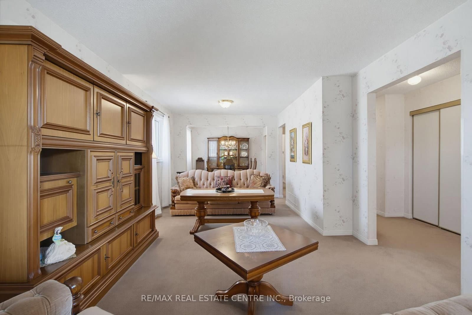 310 Bailey Drive thumbnail 6