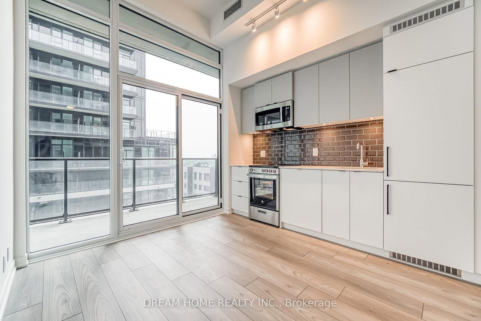 285 Dufferin Street, Unit 705 thumbnail 18