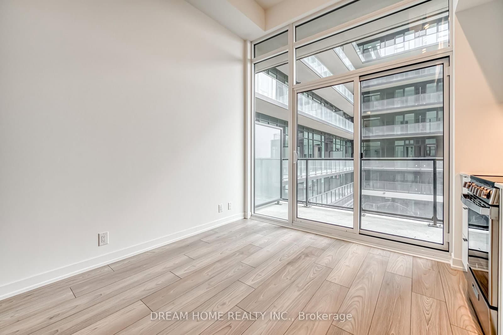 285 Dufferin Street, Unit 705 thumbnail 20