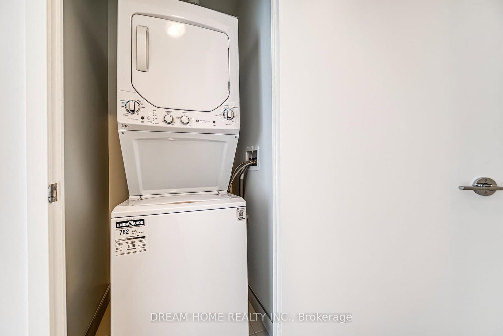 285 Dufferin Street, Unit 705 thumbnail 25