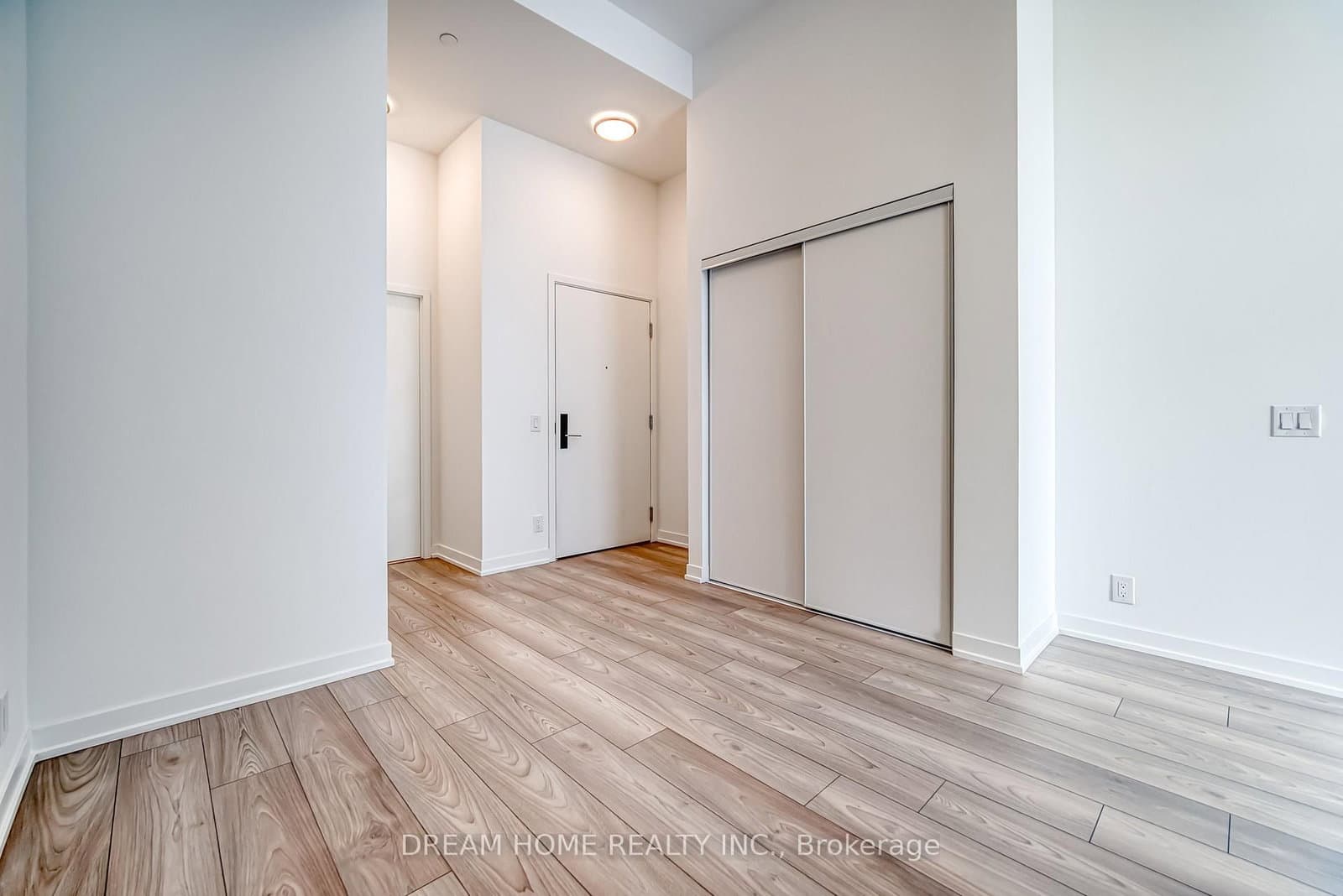 285 Dufferin Street, Unit 705 thumbnail 6