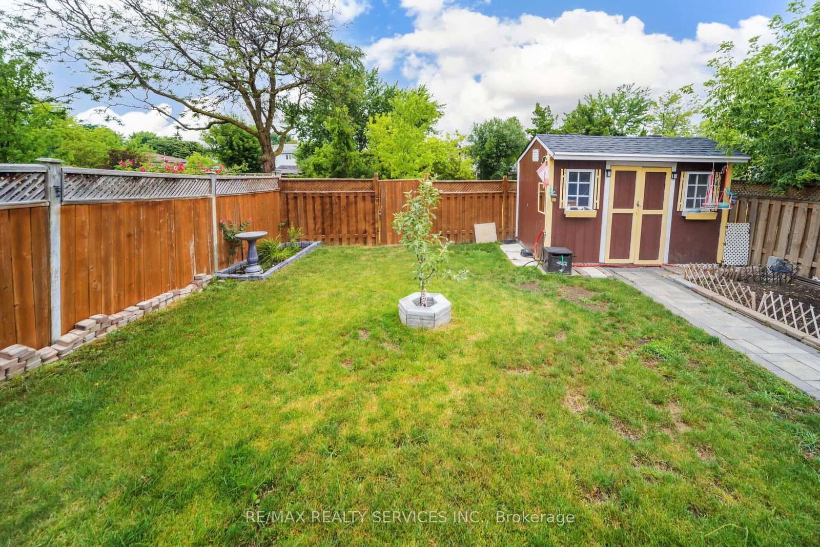3 Grand Valley Drive thumbnail 38