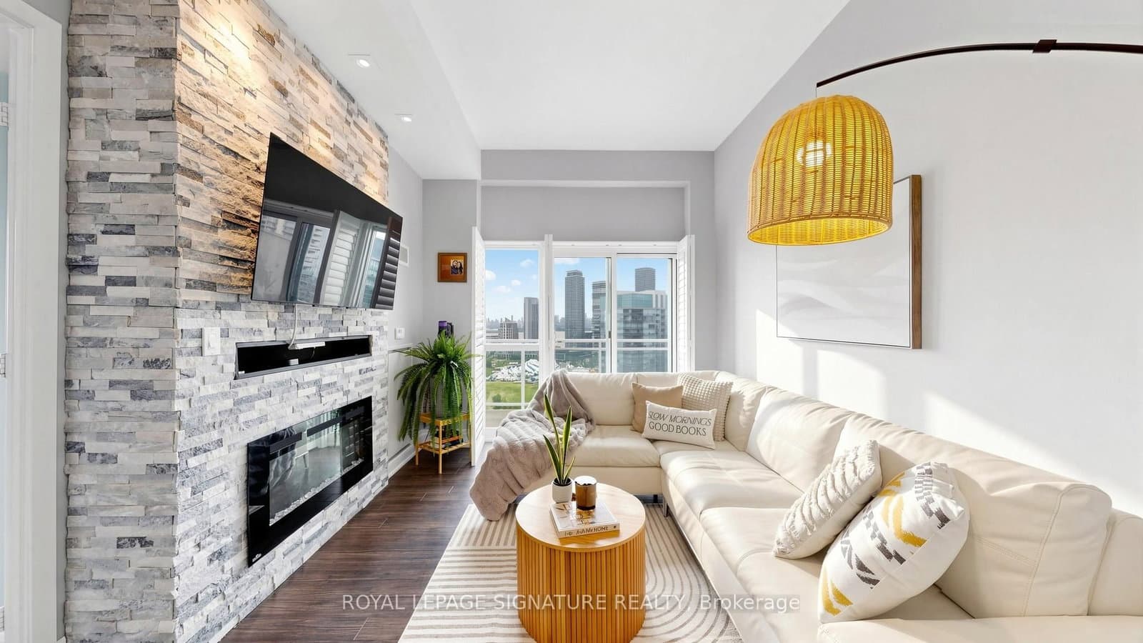 165 Legion Road, Unit 2524 thumbnail 6